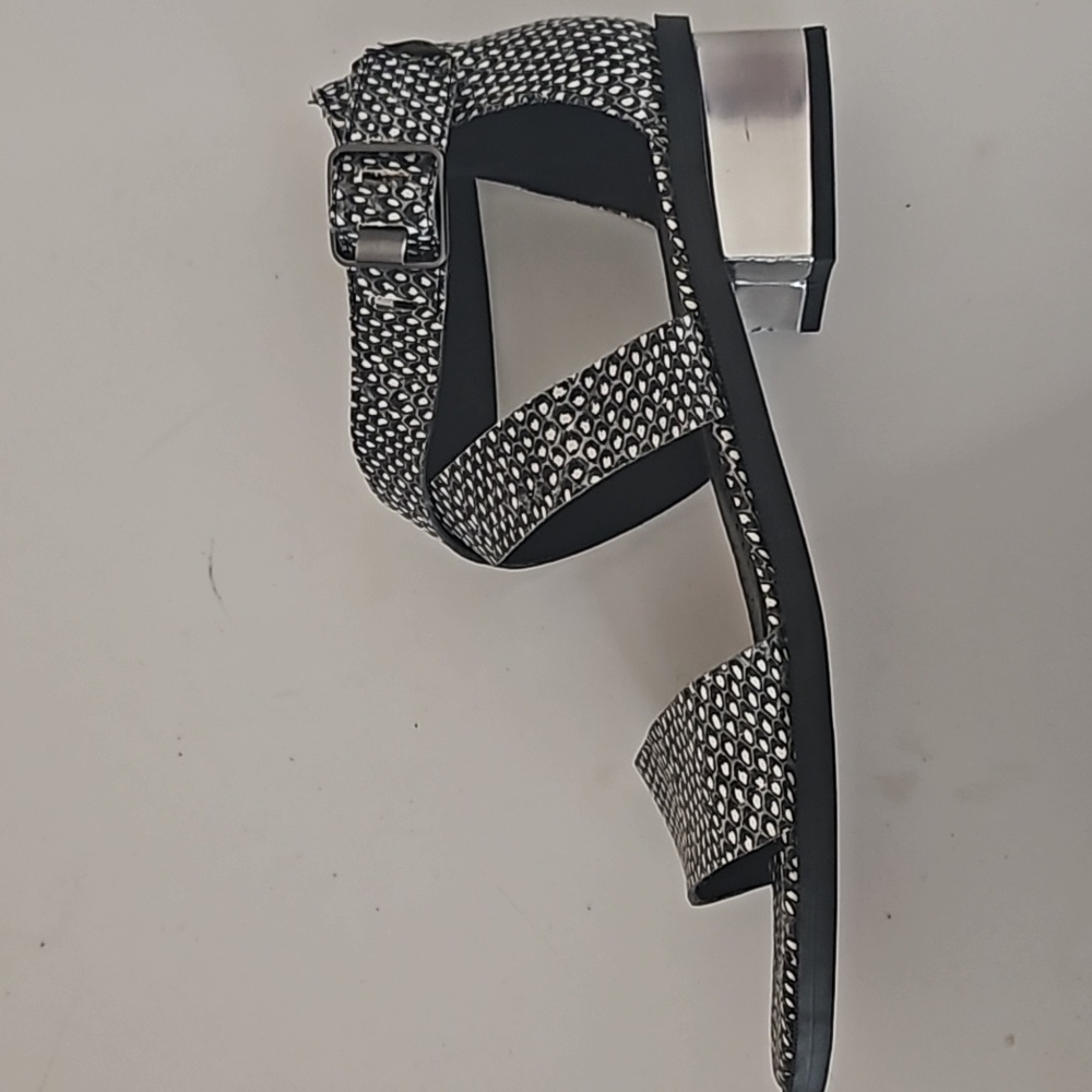 Reptile/Snake Print Sandal NWOT
